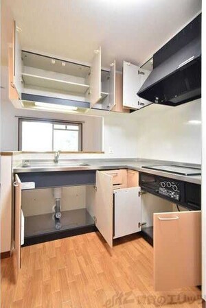 CASSIA江坂の物件内観写真